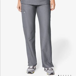 FIGS Kade Cargo Scrub Pants Gray/Graphite Small